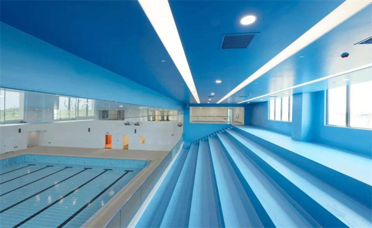 拉萨学校游泳馆建造